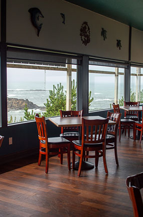 Sirens Oceanfront Restaurant & Bar