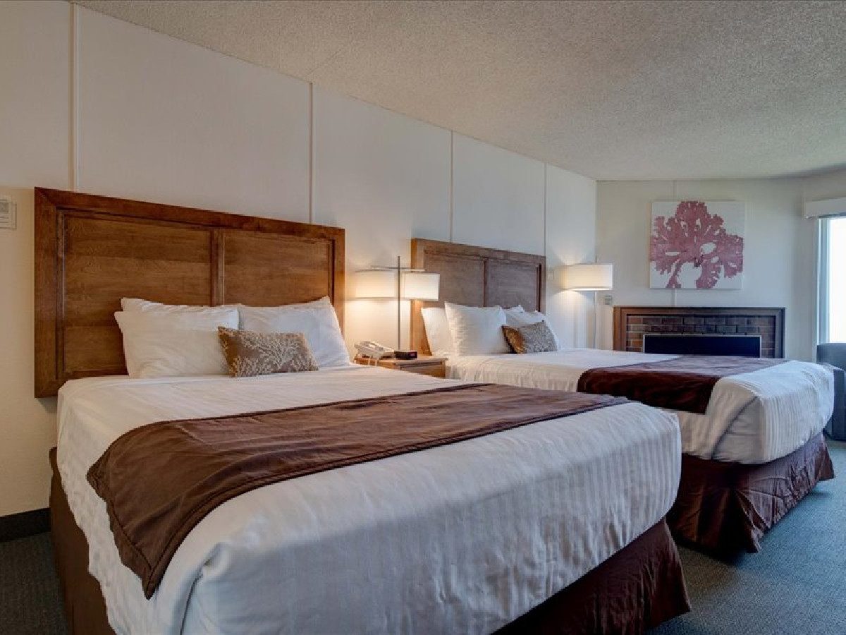 Guestroom - Ester Lee Oceanview Inn