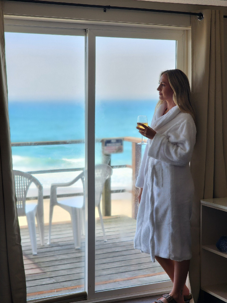 Guestroom - Seagull Beachfront Inn