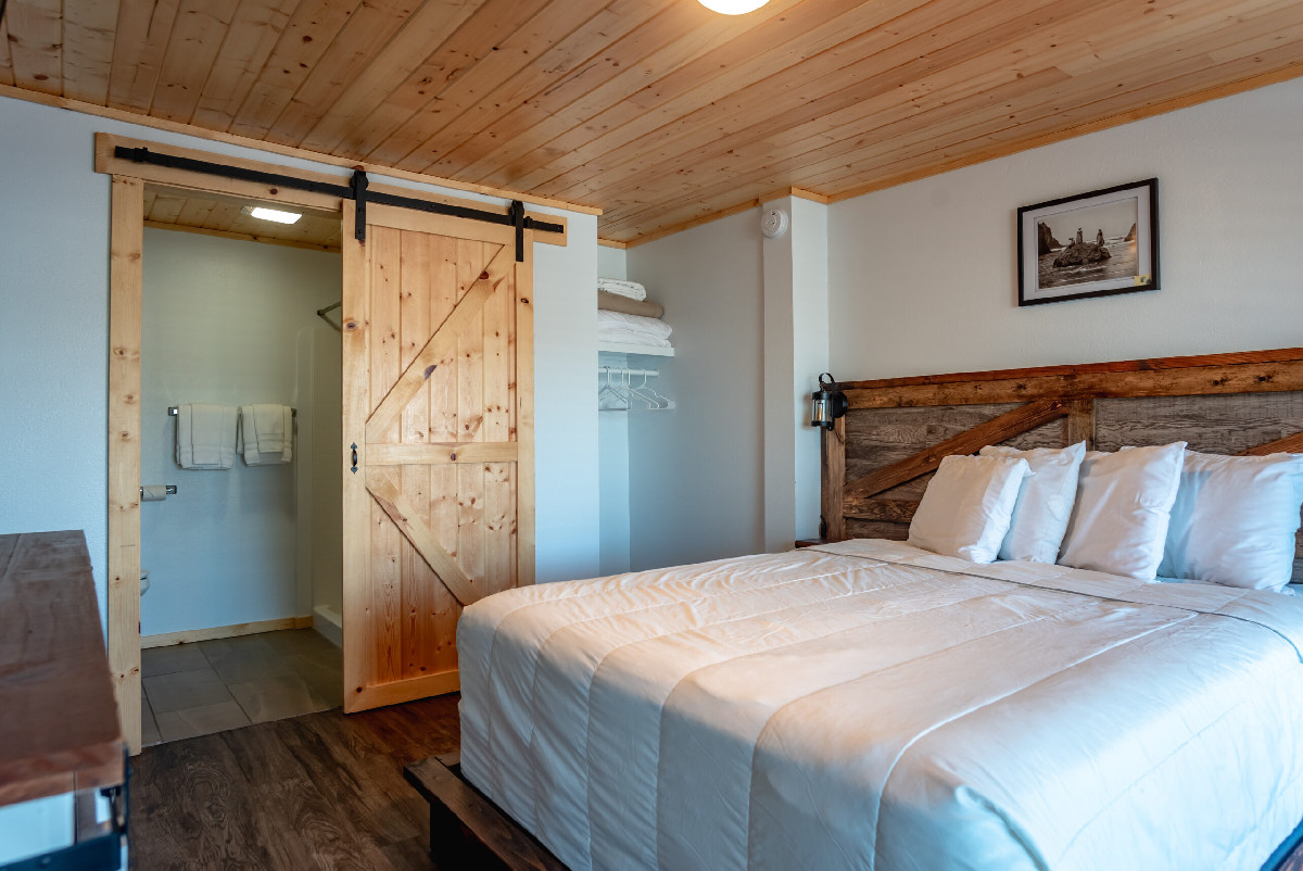 Guestroom - Terimore Bayfront Inn