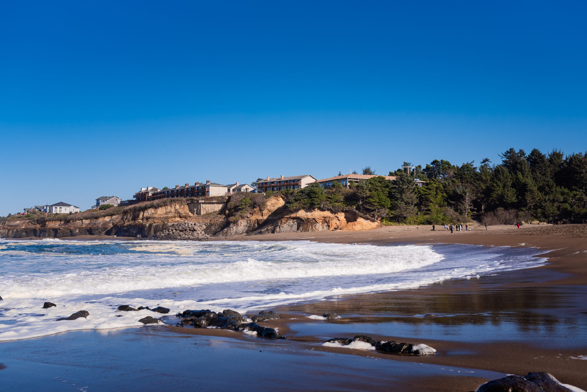 Beachfront Hotel - Clarion Inn Surfrider Resort