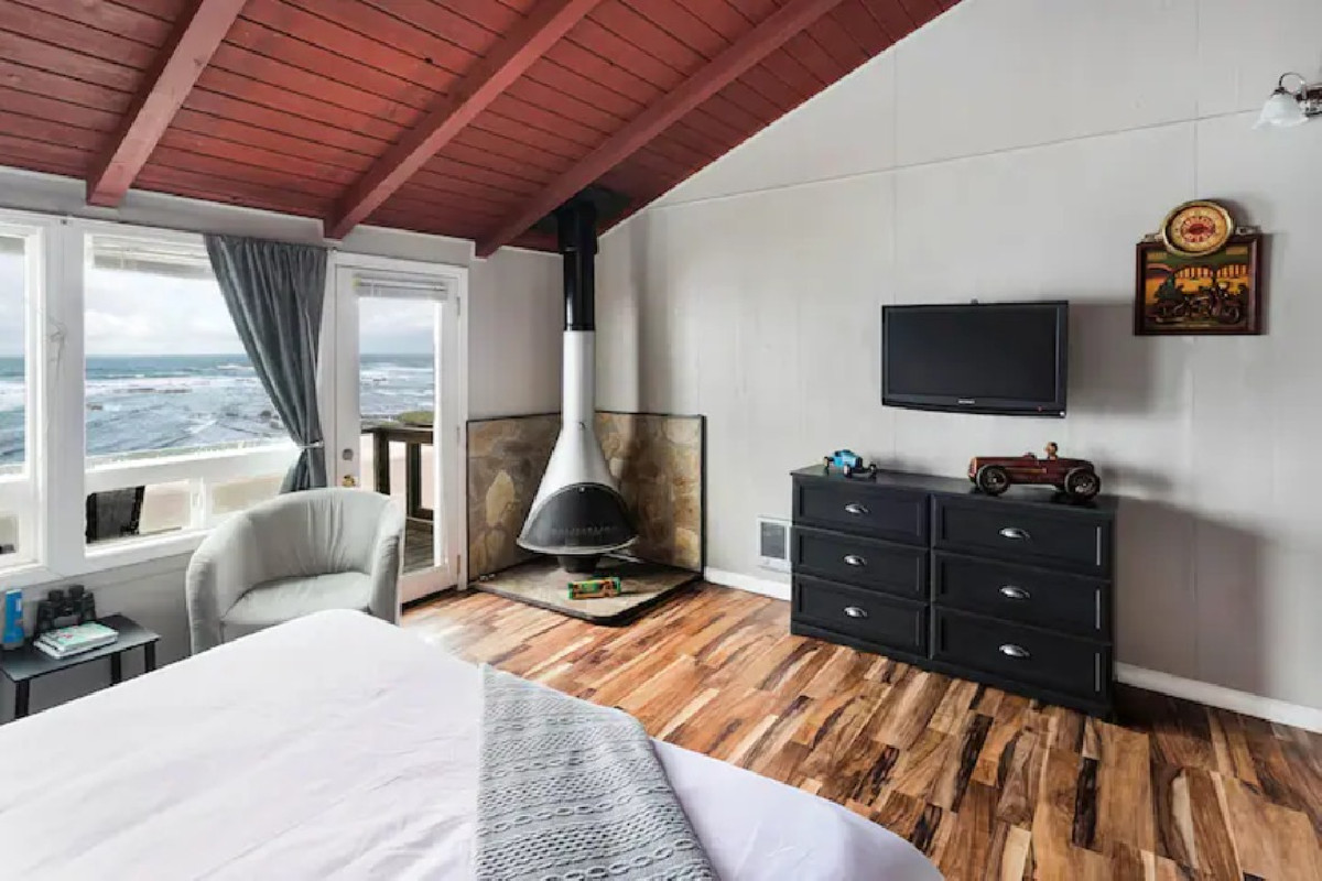 Guestroom - Moolack Shores Inn
