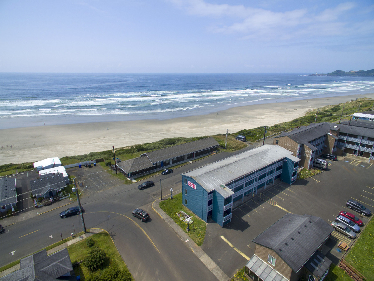 Exterior - The Waves Hotel